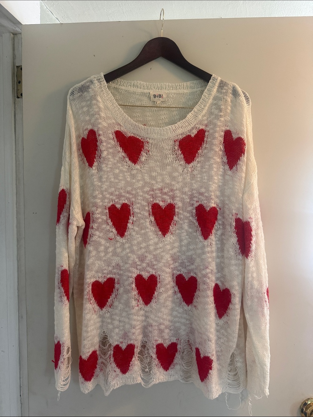 BiBi White Red Heart Distressed Loose Knit Sweater Sz XL EUC